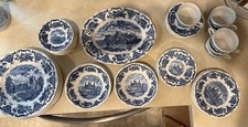 Vintage 48 Piece ENOCH WEDGWOOD ROYAL HOMES Of BRITAIN TOWER OF LONDON Blue picture