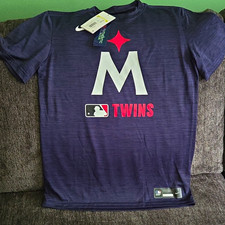 Nike Minnesota Twins MLB Navy Baseball T-Shirt Officially Licensed, Mens, size S picture