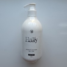 Hally - Body Milk - Nicotinamide Moisturizing Body Lotion - 250 ML picture