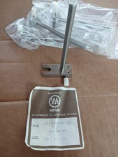 Lot of 4 Varian 01-000938-00 Alignment Post Bracket Assembly NOS picture