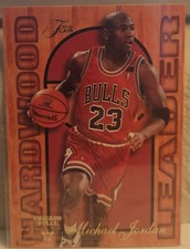 1995-96 Flair Michael Jordan Hardwood Leader #4 Chicago Bulls MJ Insert picture