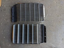NOS  1971 Oldsmobile Delta 88 Royale Grille Set picture