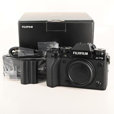 Fujifilm X-T5 40.2MP Mirrorless Digital Camera Body #944 picture
