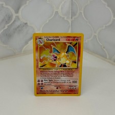 Charizard 4/102 Pokémon Base Set Holo RARE 1999 picture