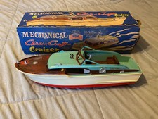 Rare Chris Craft Boat Cruiser  Marx Toys wind up 18