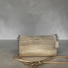 Coach off-white crocodile embossed leather Crossbody bag - Used READ picture