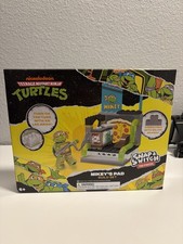 MIKEY'S PAD Teenage Mutant Ninja Turtles Snap & Switch Brick Set picture