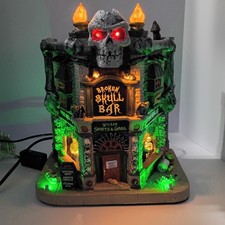 Lemax Spooky Town Broken Skull Bar Sound and Lights Halloween Decor New in box picture