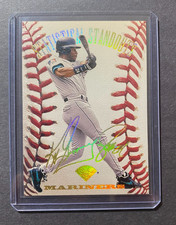 1995 Leaf - Statistical Standouts Ken Griffey Jr #2 .... 2760 /5000 picture