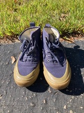 Seavees Mammoth, water resistant cotton canvas, US size 7 womens picture