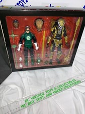 NECA NYCC Green Lantern Yellow Sinestro Predator 2 Pack DARK Horse CASE FRESH picture
