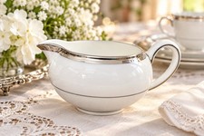 Wedgewood Carlyn Bone China Creamer Platinum Banded Discontinued picture