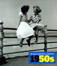 The 1950s (Decades of the 20th Century) - Paperback By Yapp, Nicholas - GOOD picture