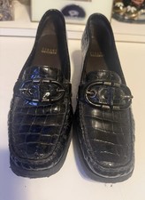 Stuart Weitzman Women's Crocodile Leather Slip-On Loafers, Black Size 7 picture