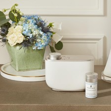 The Ritz-Carlton Room Diffuser Set - Scent Machine needs capsule picture
