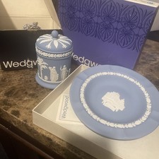 Wedgewood Set picture