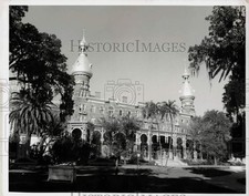 1983 Press Photo The Tampa Bay Hotel on University of Tampa Campus - lry18093 picture