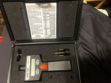 AMETEK MODEL 1726 DIGITAL TACHOMETER DUAL FUNCTION MEASUREMENT INSTRUMENT picture