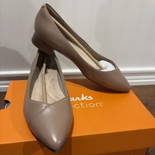 Clark’s Collection Women’s Natalya Wish Shoe Size 7W picture