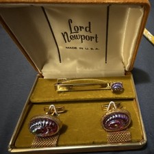 Lord Newport Men's Cufflinks & Tie Bar Set Gold Tone Purple Round Stone picture