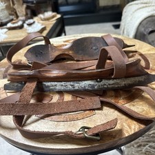 pair Ice skates Netherland wood steel Leather J.Nooitgedagt & ZN. Antique picture