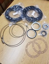 M35A2 FRONT AXLE SEAL & BLACK ZIPPER BOOT KIT HUB 2.5 Ton ROCKWELL M35 Military picture