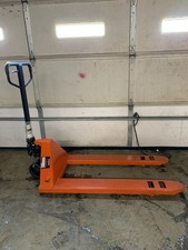 Franklin 5,000 lb Capacity Pallet Jack / Manual Pallet Truck – Heavy Duty picture