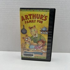 Arthur's Family Fun VHS Tape picture