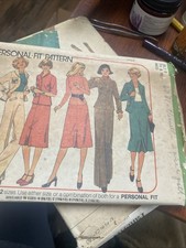 Simplicity 7671factory folded two sizes 14-16  bust 36-38 from 1978 picture