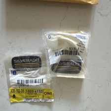 PAIR GM OEM NOS Heavy Duty Plug / Body Sleeve Part X35-102-D5 1503-6132 NEW picture