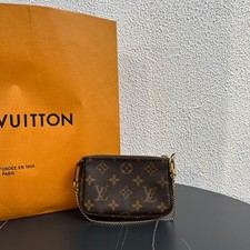 Louis Vuitton Pre-Owned Authentic Underarm Bag Monogram Free Tracked Shipping picture