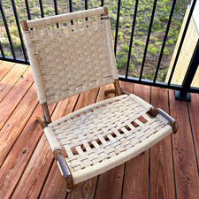 Vintage MCM Hans Wegner chair picture