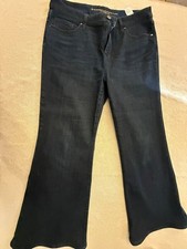 Chico's So Slimming Girlfriend Flare Jeans Size 12R Dark picture