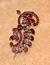 Antique Victorian Bohemian Garnet Brooch Floral Spray Pyrope Garnet 1.5