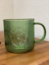 NWT Starbucks 2026 Spring Green Pleated Glass 14oz Mug picture