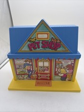 Vintage My Pet Shop by Shelcore 1986 Folds Up For Storage No Figures picture