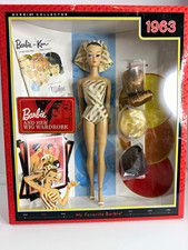 Mattel Barbie Collector My Favorite Barbie 1963 Wig Wardrobe 2008 R9524 picture