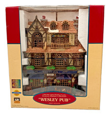 Lemax Wesley Pub Lighted Building 45099 Essex Street Christmas Village Fecade picture