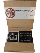 Japanese Netsuke Chinese Snuff Bottles Collecting Art Guide 2 HC Book Lot picture