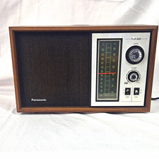 Vintage Panasonic Model RE-6286 AM/FM Radio - Woodgrain Mid-Century  Tabletop  picture