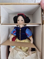 Ashton Drake Galleries Porcelain Snow White Doll #14869 with Box 476/2500 picture