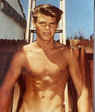 Vintage Nude Male Physique Gay Interest Man Bodybuilder Muscle Model Color Photo picture