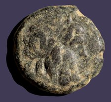 Archaios |  Lycaonia ICONIUM Zeus / PERSEUS holding Head of Medusa | AE | 63.4 picture