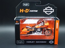 2022 22 CVO ROAD GLIDE HARLEY DAVIDSON MOTORCYCLE MAISTO SERIES 44 1/18 MODEL picture