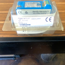 Bently Nevada 3300 XL 8mm Proximity Sensor Proximitor 330180-50-05 picture