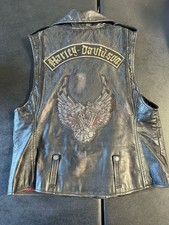 Harley Davidson Distressed Leather Vest Men’s Sz Large Embroidered Patch Biker picture