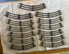 Lionel O-27 Gauge 3-Rail Curved Tubular Track Sections  picture