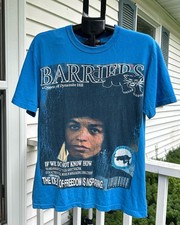 BARRIERS WORLDWIDE 2020 ANGELA DAVIS Tee MENS S RARE SHIRT QUEEN DYNAMITE HILL picture