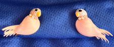 DARLING VINTAGE HAND MADE PARROT EARRINGS-ALL SEA SHELLS W/RHINESTONES picture