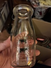 RonnyBrook Dairy Farm Ancramdale NY 1/2 Pint Sun Brokers Glass Milk Bottle picture